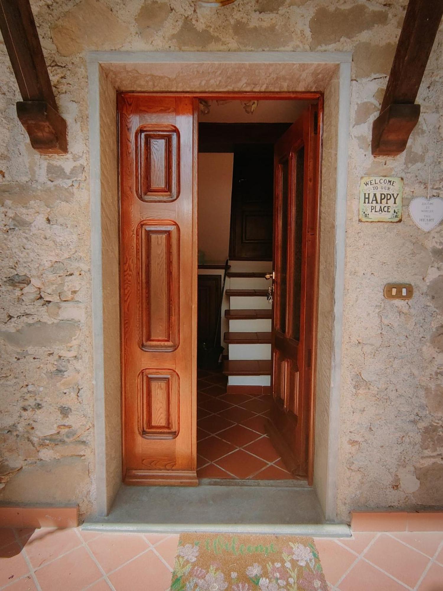 Casa Vacanze Il Boscaccio "Casa Massimo" Fornovolasco Exterior photo